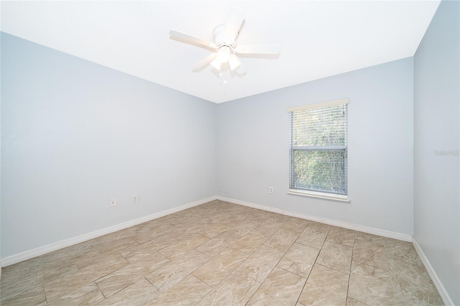 10409 Laxton St Property Photo 14