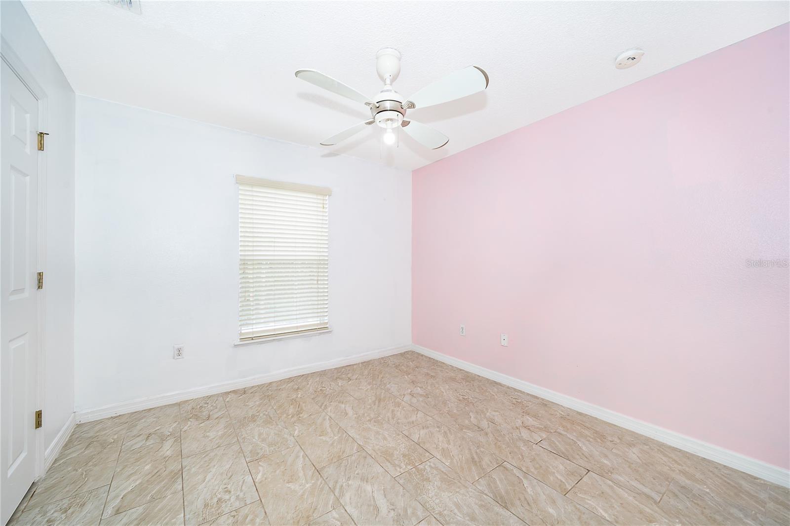 10409 Laxton St Property Photo 19