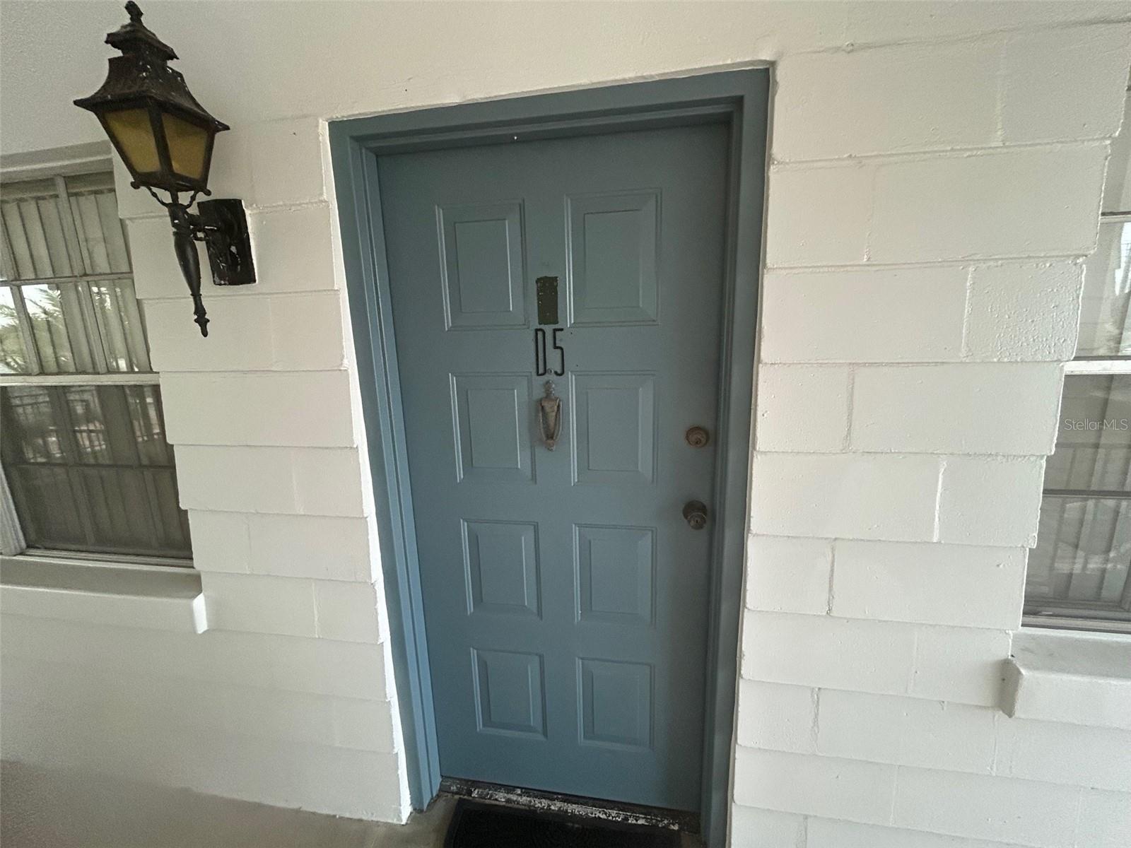 2887 S Osceola Ave #d Property Photo 3