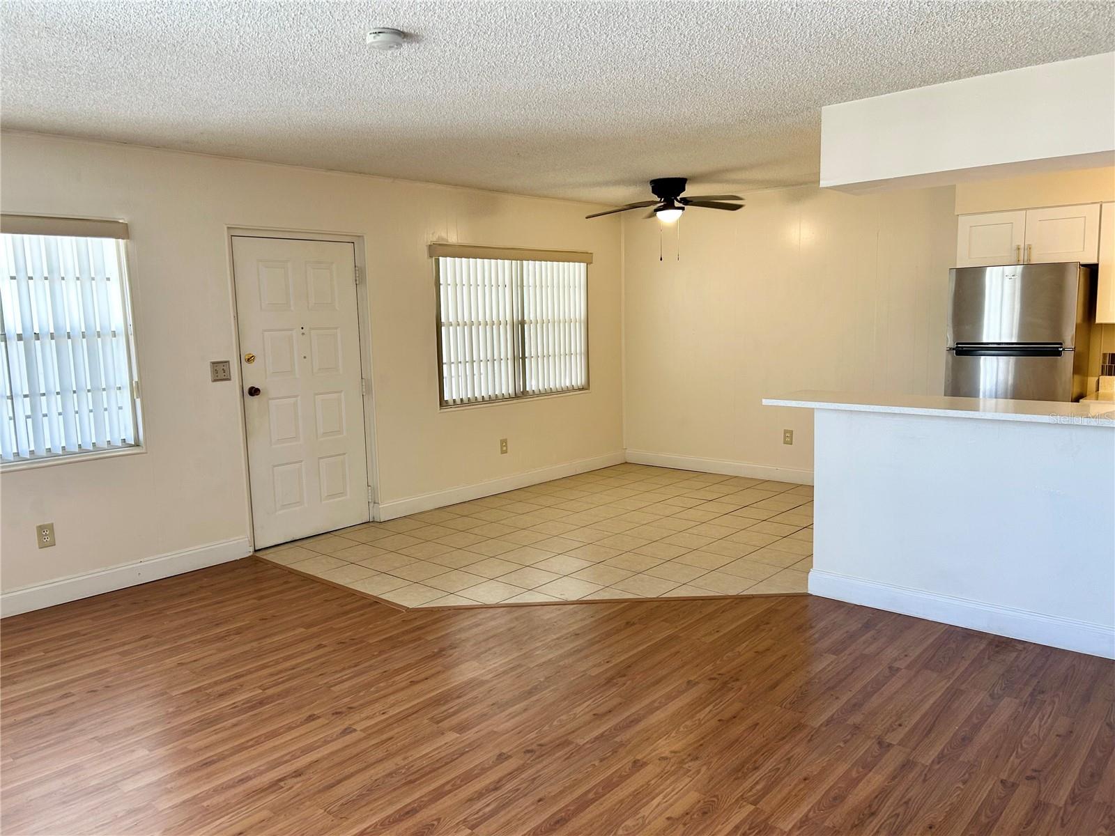 2887 S Osceola Ave #d Property Photo 4