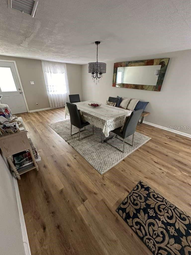 1509 Tate St Property Photo 8