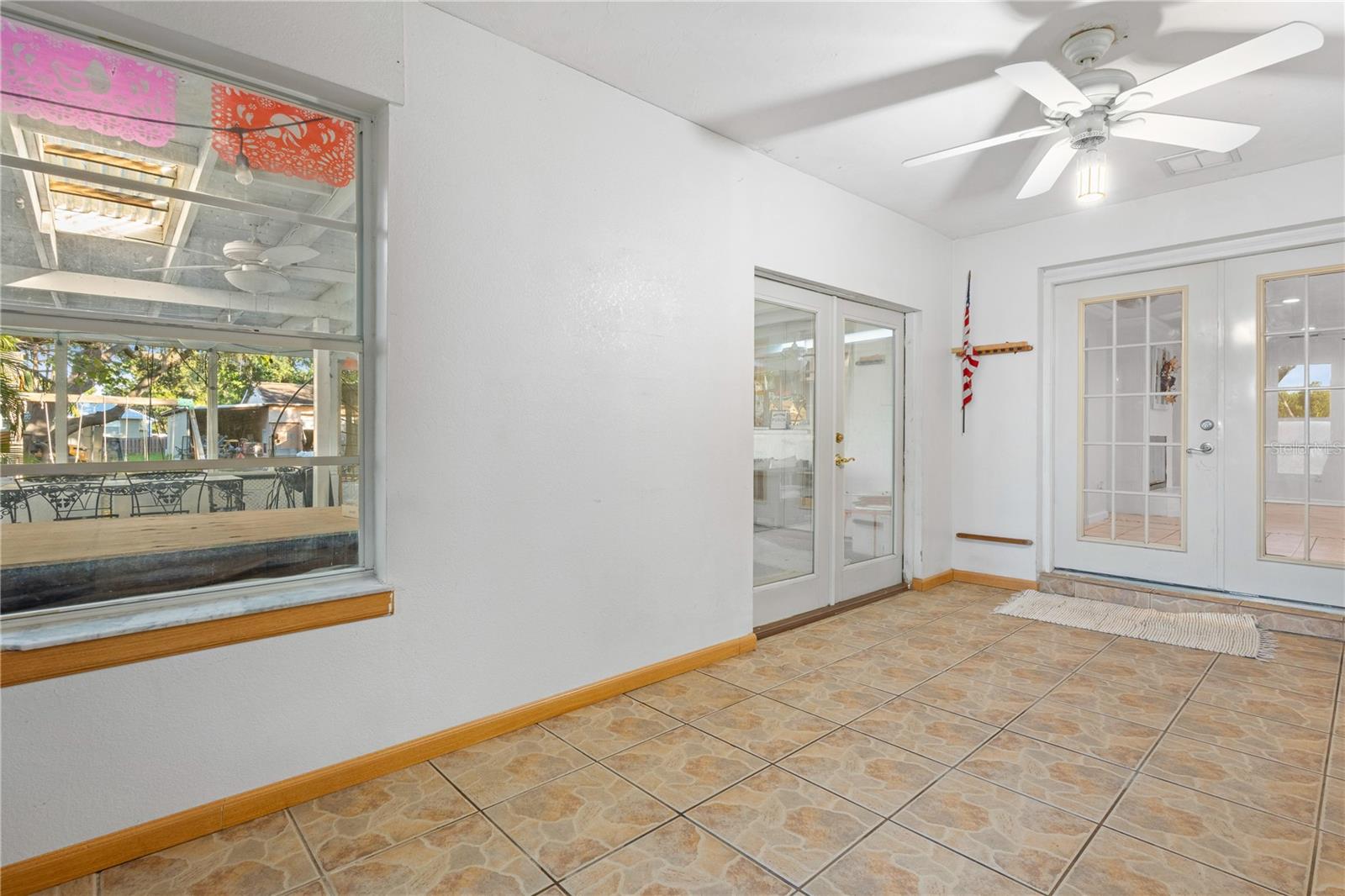 619 29th St E Property Photo 20