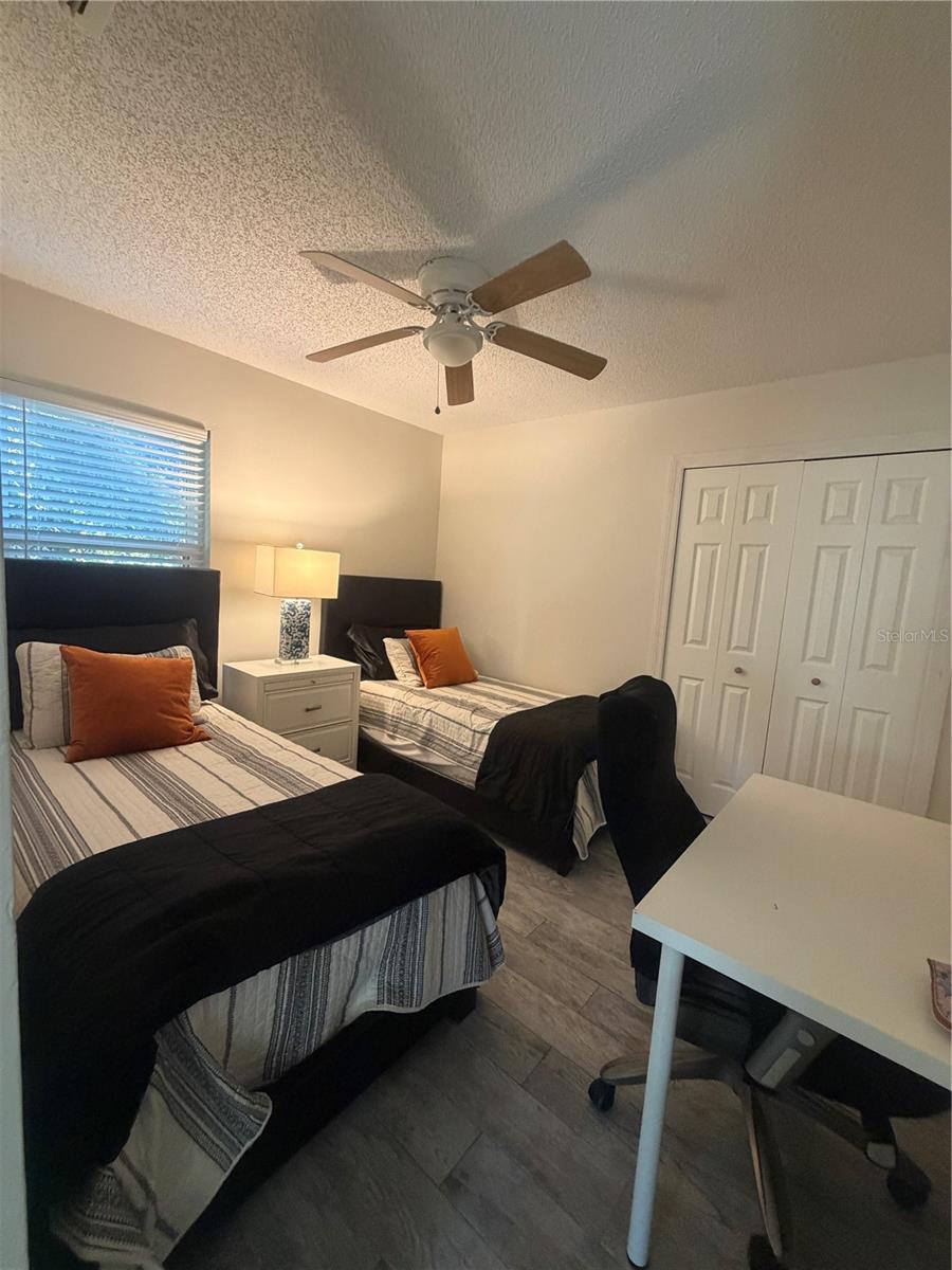 548 Glen Haven Dr Property Photo 13