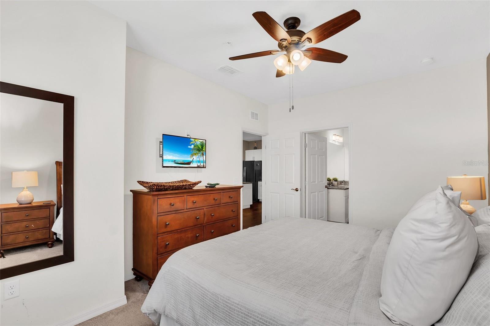 8932 Shine Dr Property Photo 10