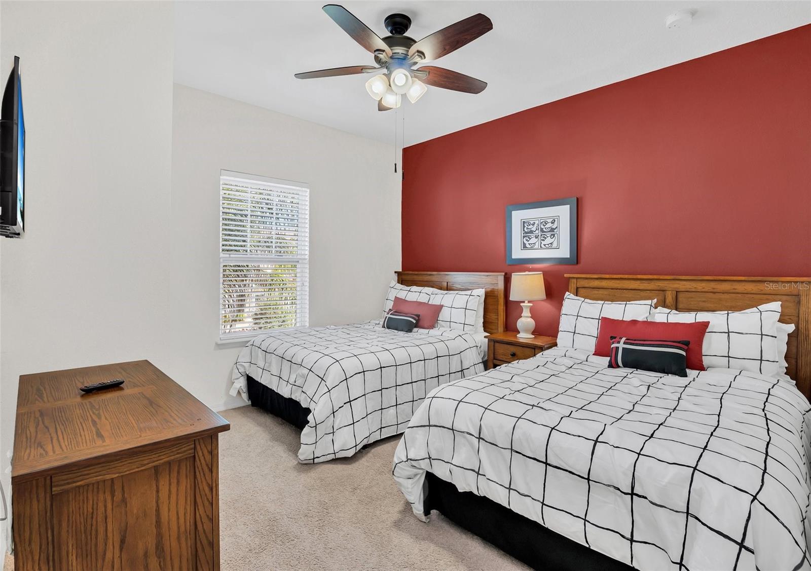 8932 Shine Dr Property Photo 12