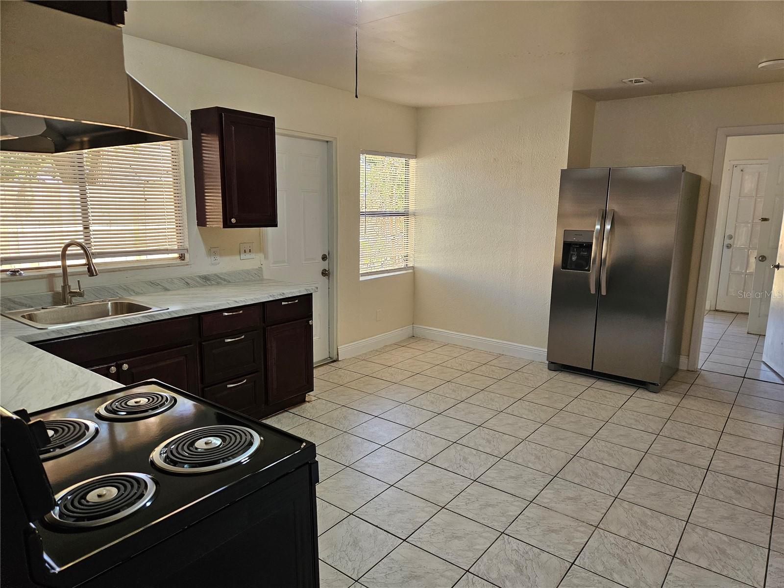 2761 Michigan Ave Property Photo 17