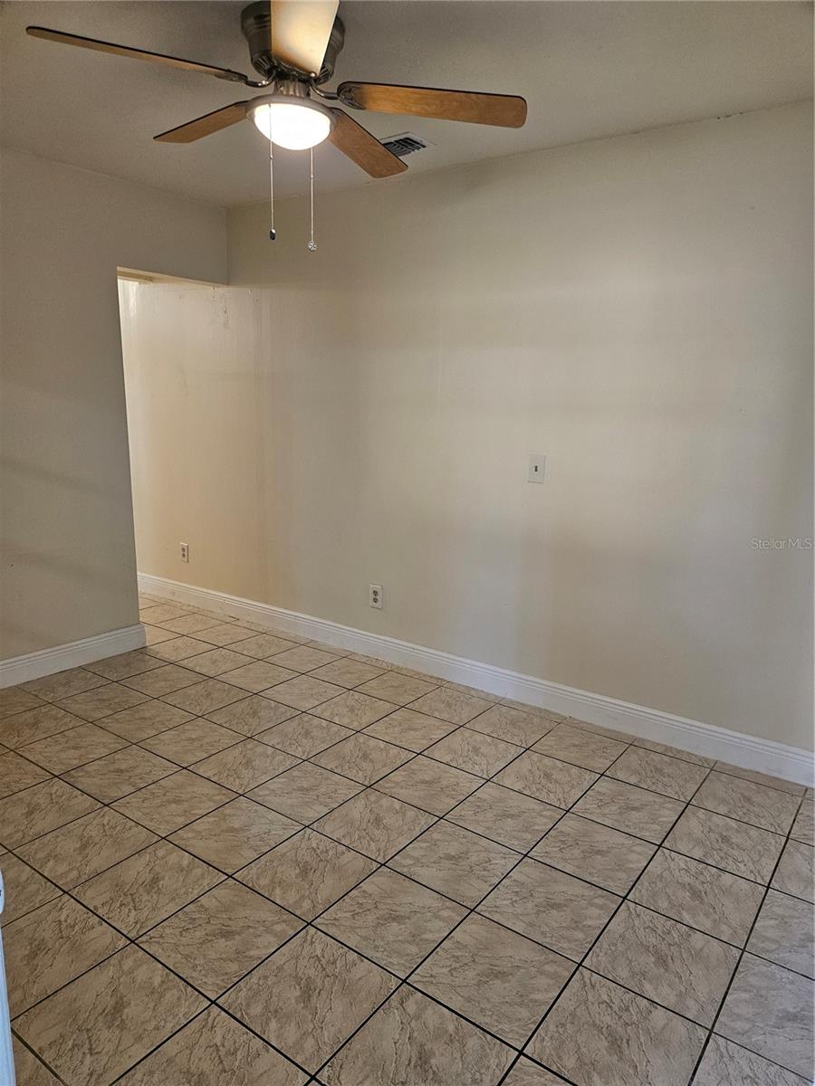 2761 Michigan Ave Property Photo 19