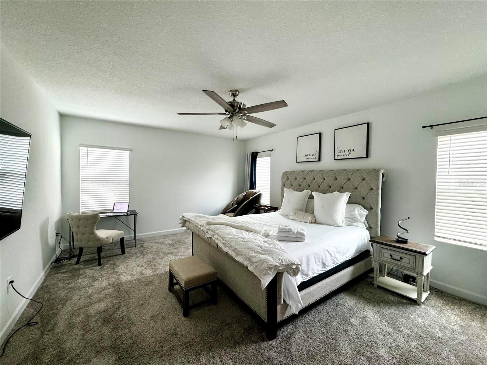 4028 Redbridge Loop Property Photo 3