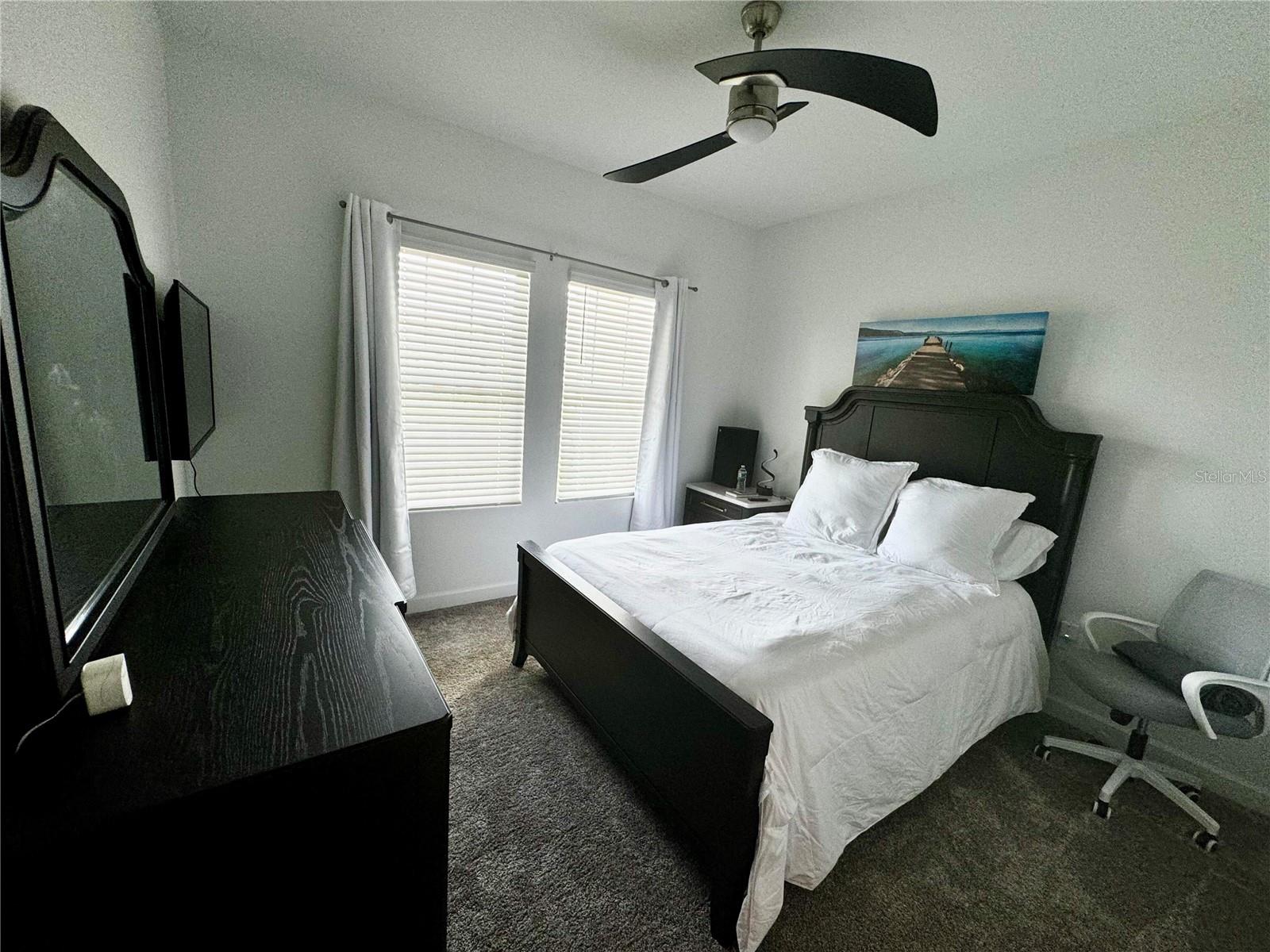 4028 Redbridge Loop Property Photo 5