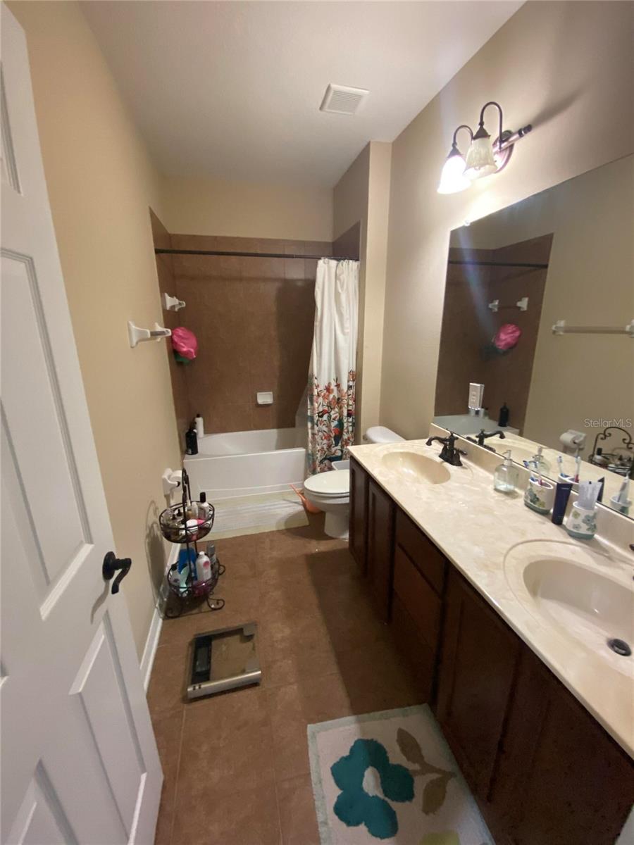 10503 Palm Cove Ave Property Photo 41