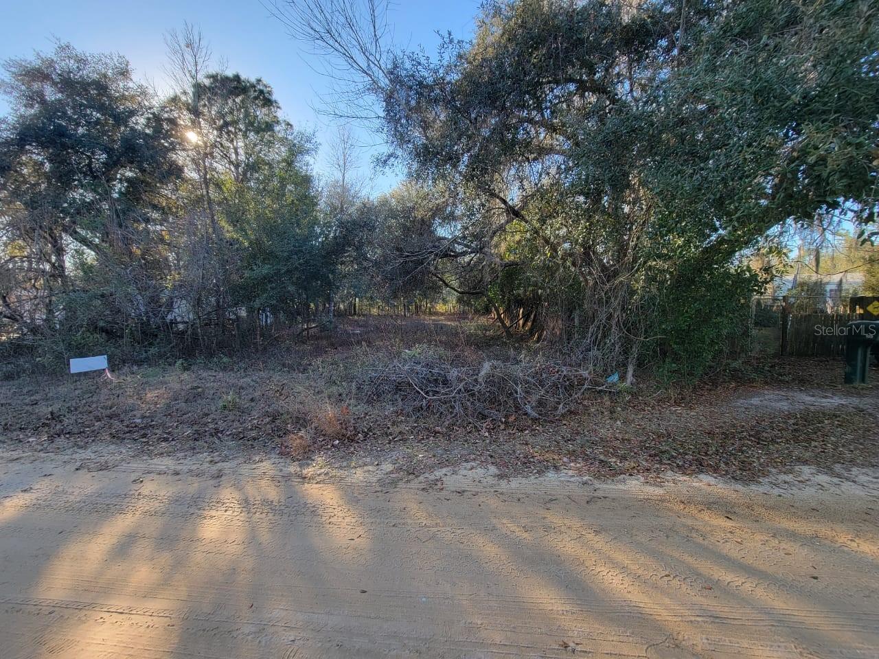 107 Lakeview Way Property Photo 4