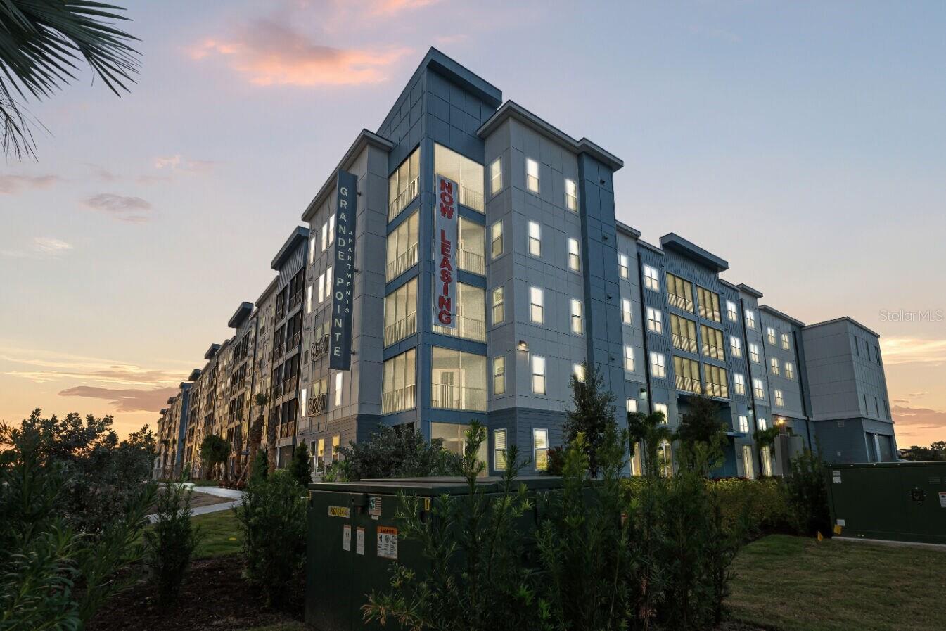 6000 PARADISO GRANDE BLVD #B2 Property Photo 1