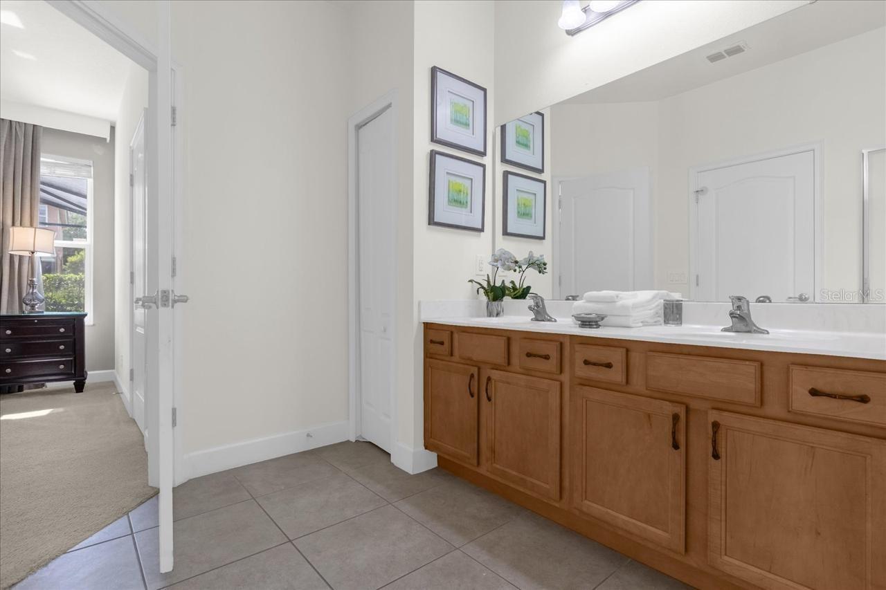 4072 Oaktree Dr Property Photo 15