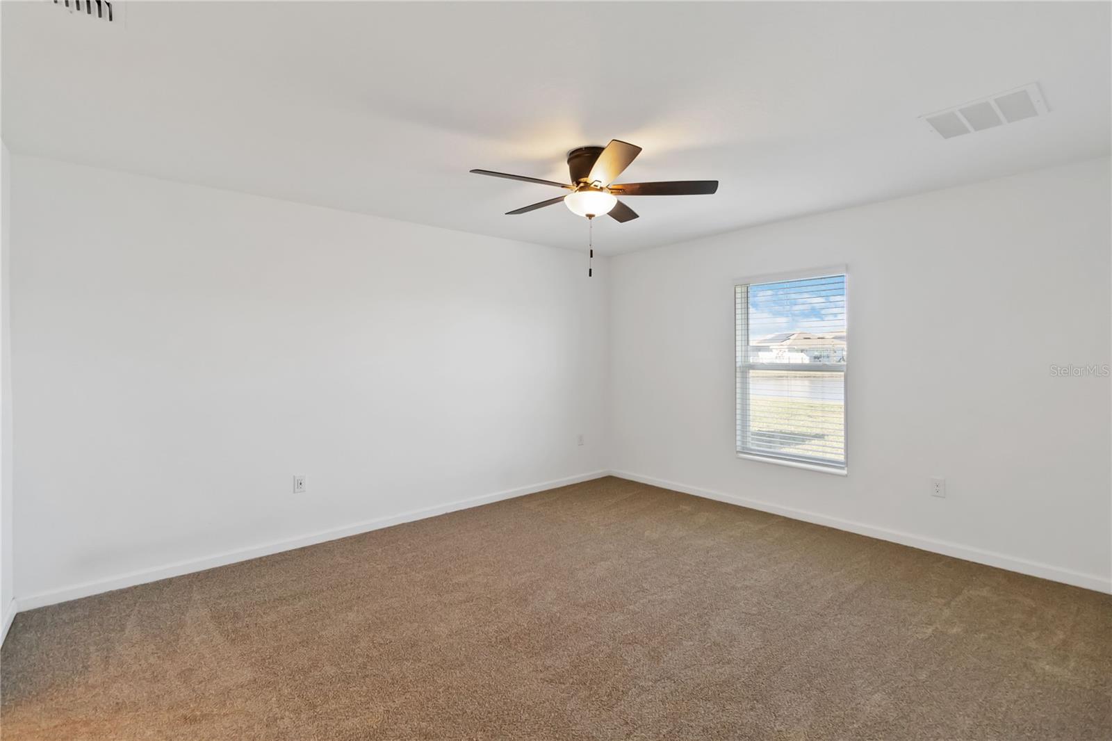 292 Pineywoods St Property Photo 14