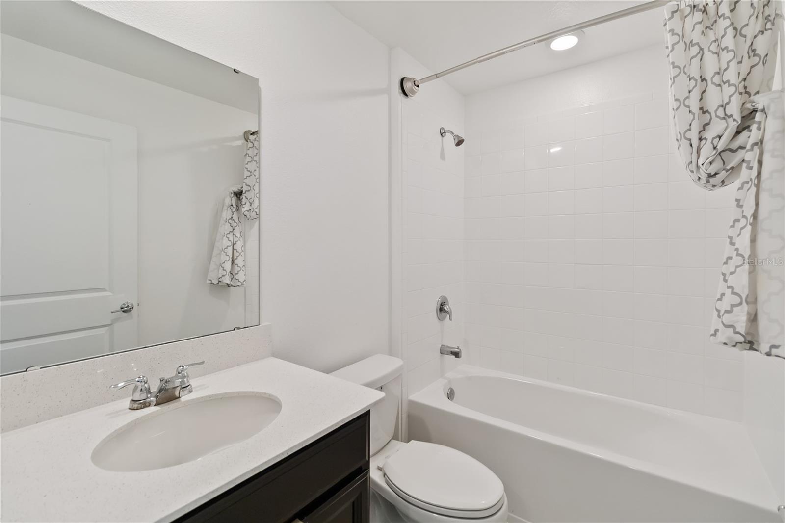 292 Pineywoods St Property Photo 21