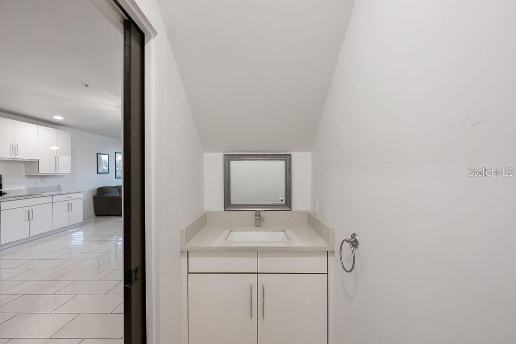 432 W Swoope Ave Property Photo 9