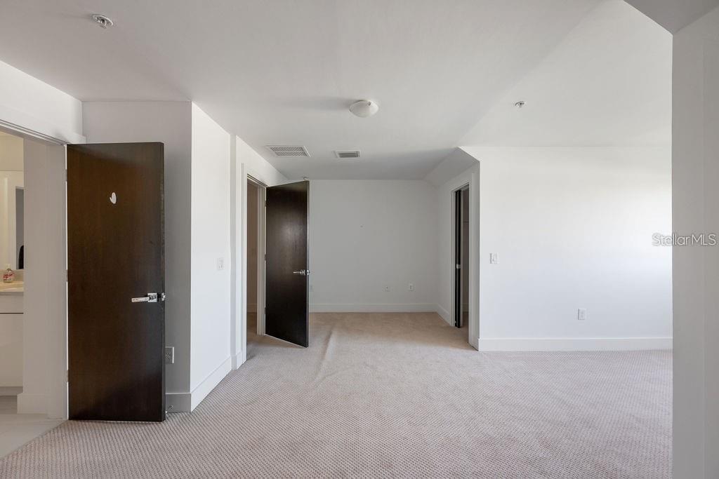 432 W Swoope Ave Property Photo 17