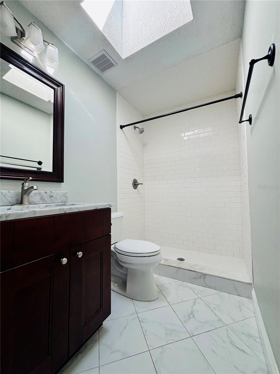 13058 Bent Pine Ct E Property Photo 15