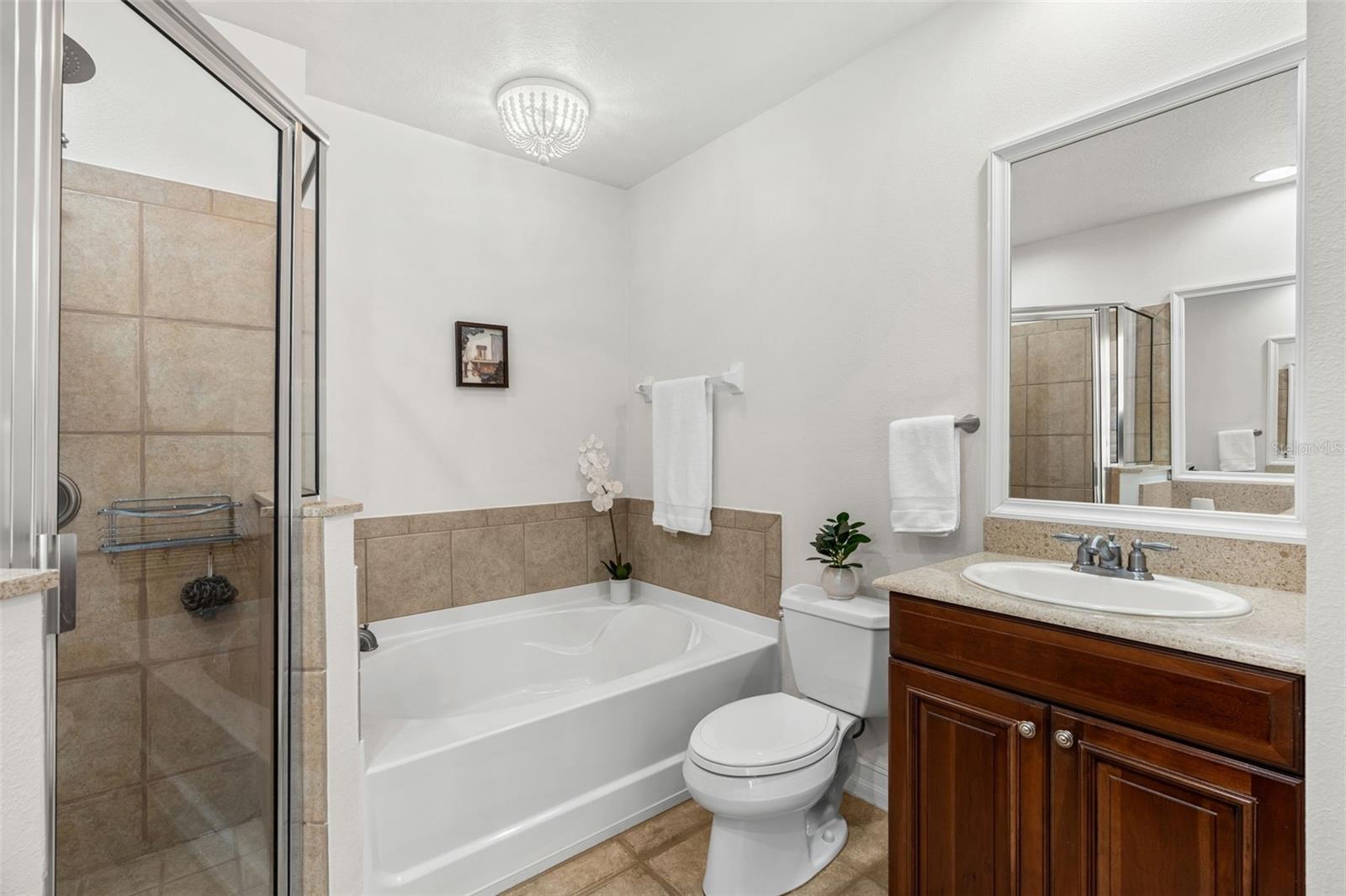 3913 Messina Dr Property Photo 33