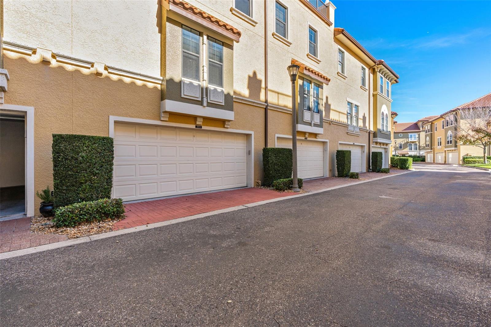 3913 Messina Dr Property Photo 49