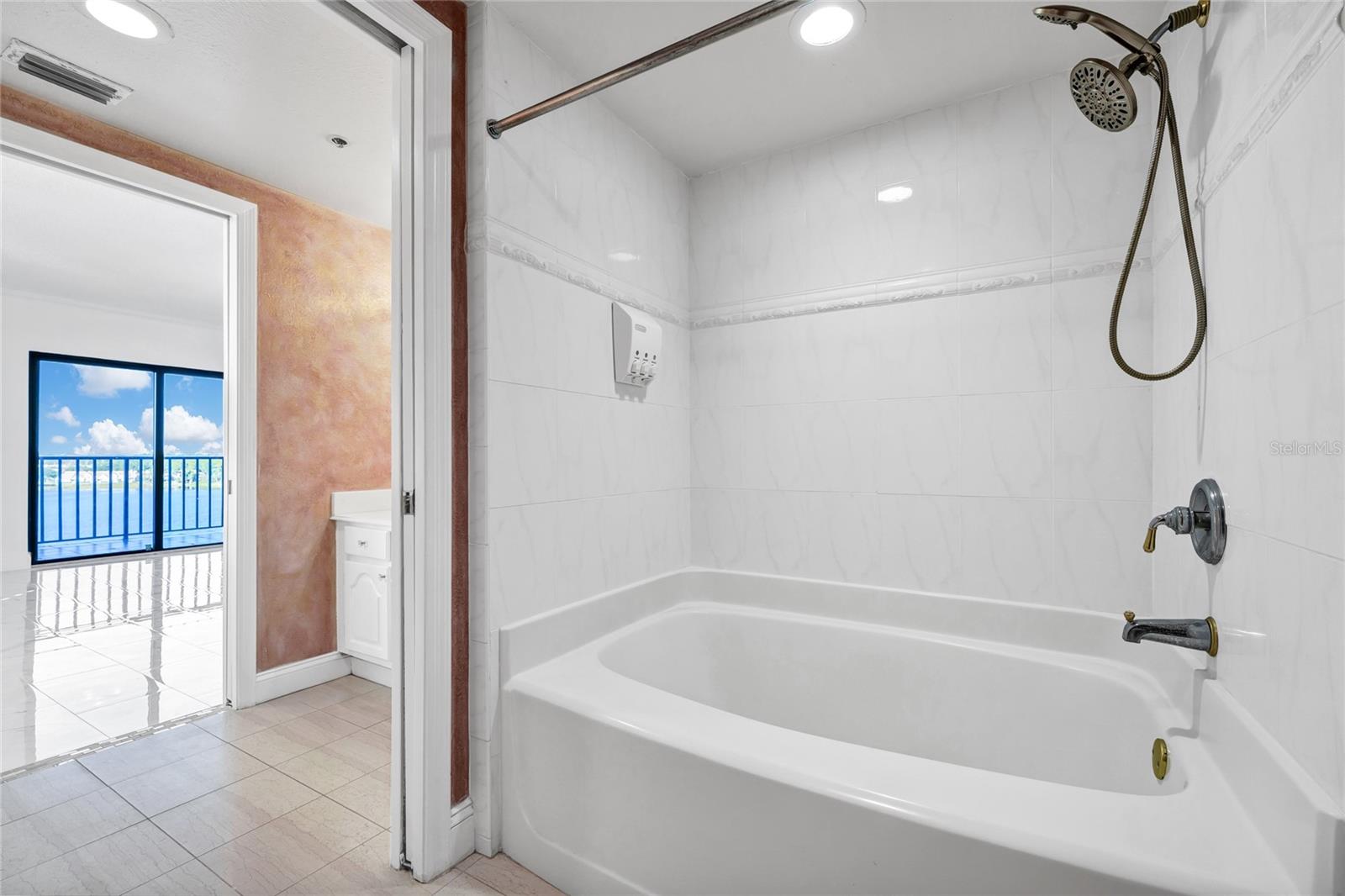 7550 Hinson St #10a Property Photo 17