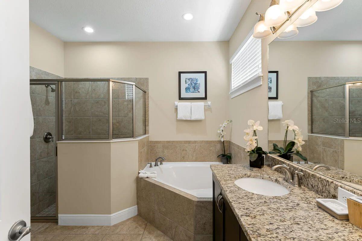 795 Golden Bear Dr Property Photo 18