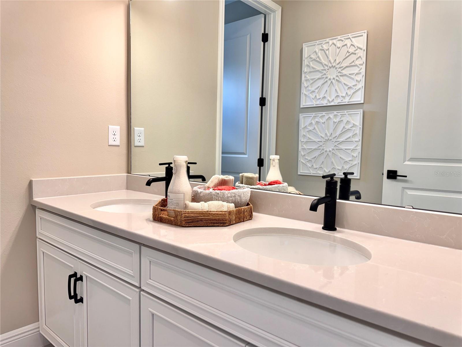 6402 Rover Way Property Photo 45