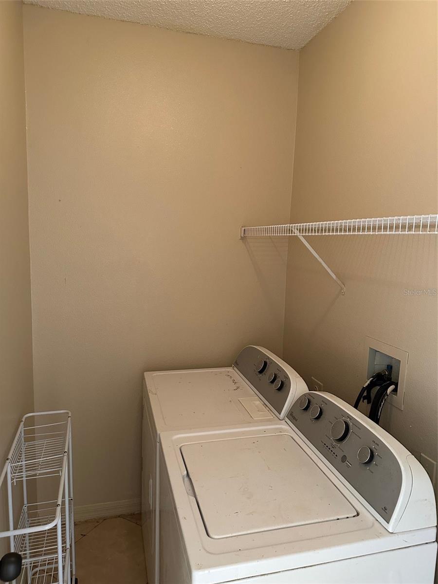 1354 Knollwood Dr Property Photo 7