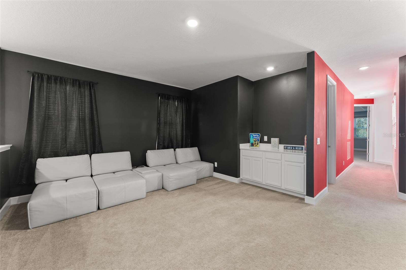 1531 Fairview Cir Property Photo 24