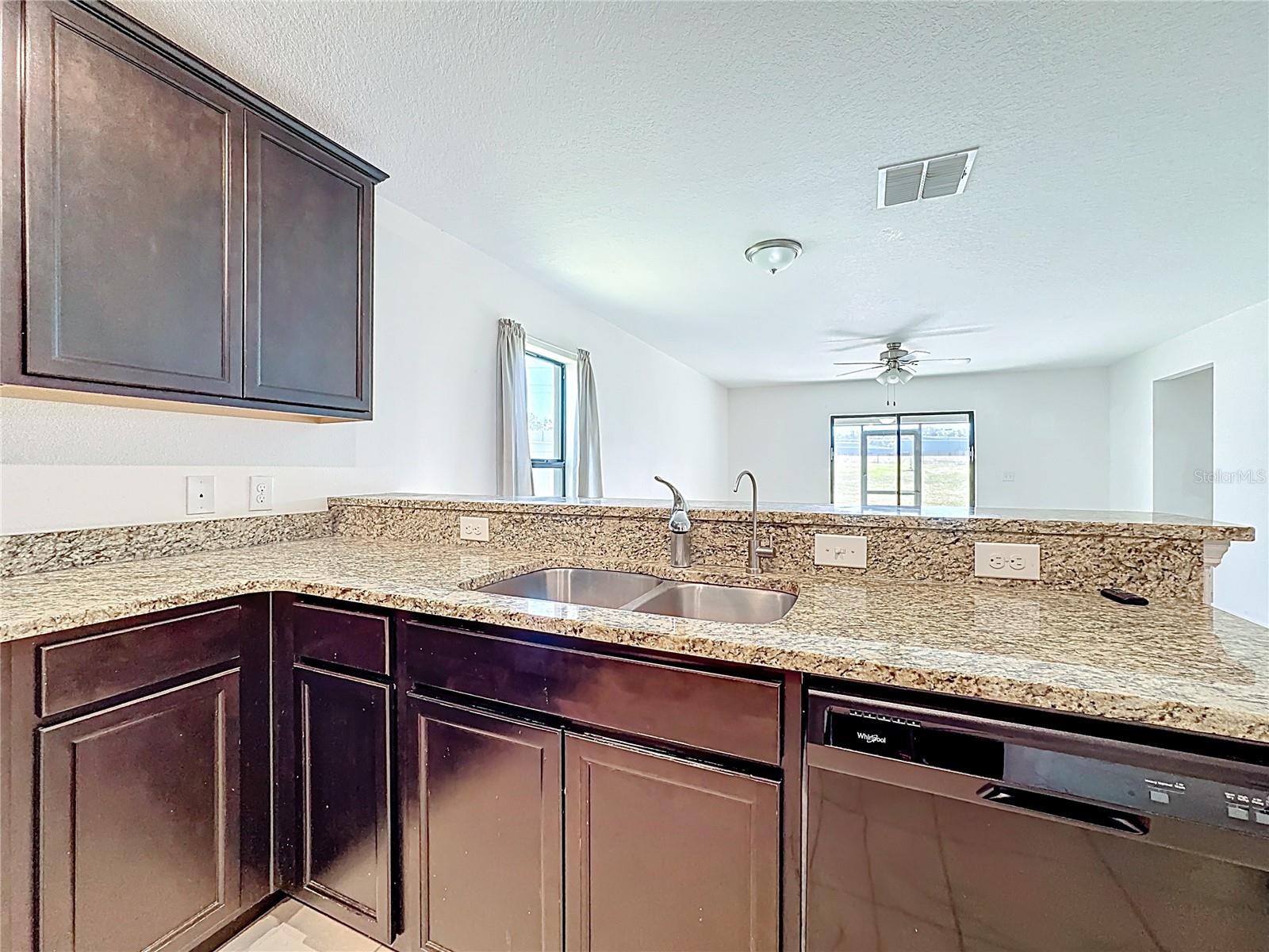 1899 Amber Sweet Cir Property Photo 7