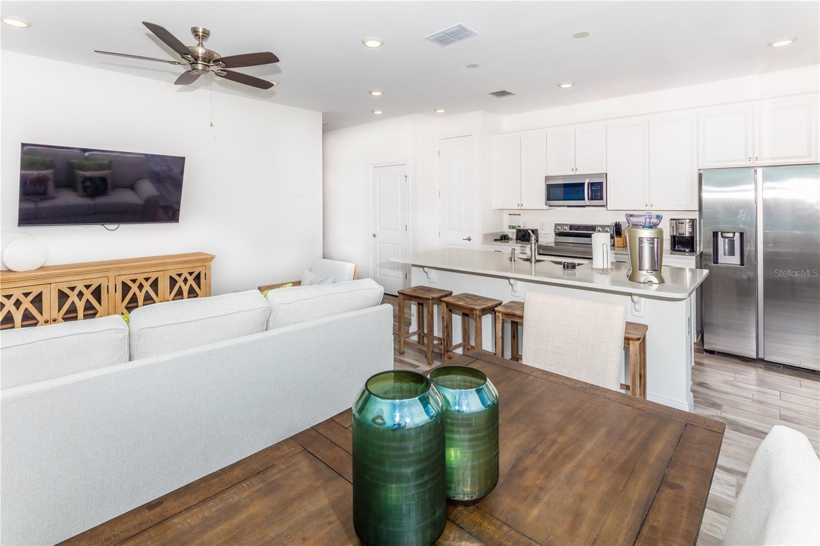 8185 Surf St Property Photo 6
