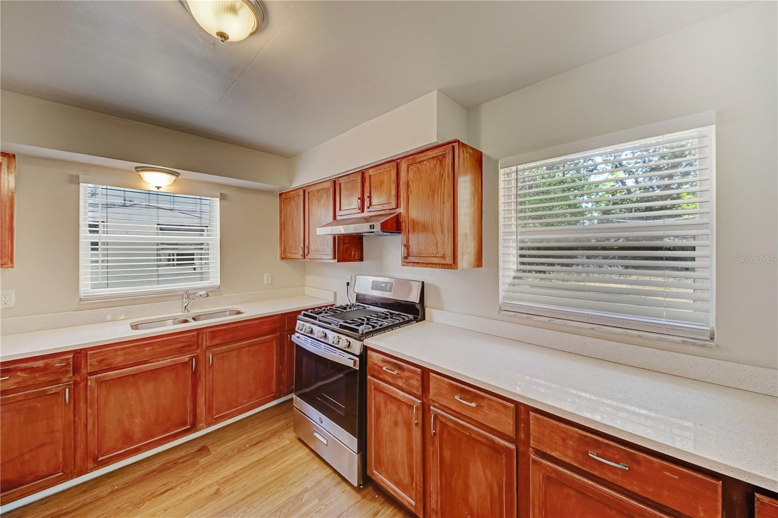 14 Cyclops Dr Property Photo 11