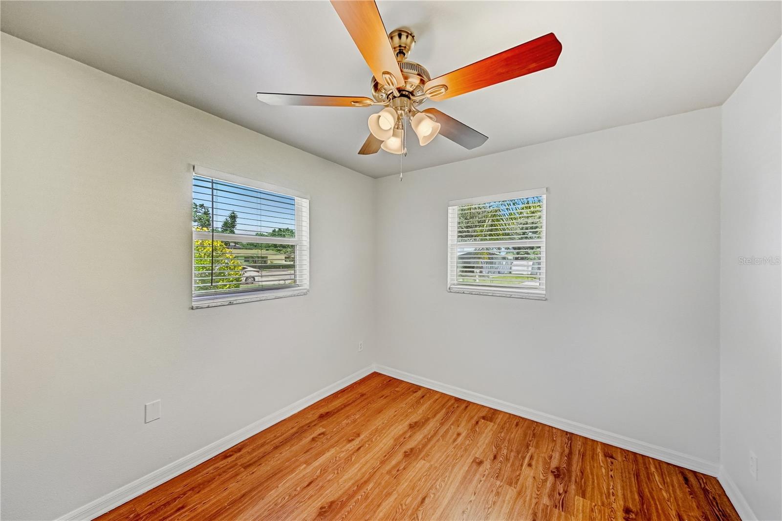 14 Cyclops Dr Property Photo 19