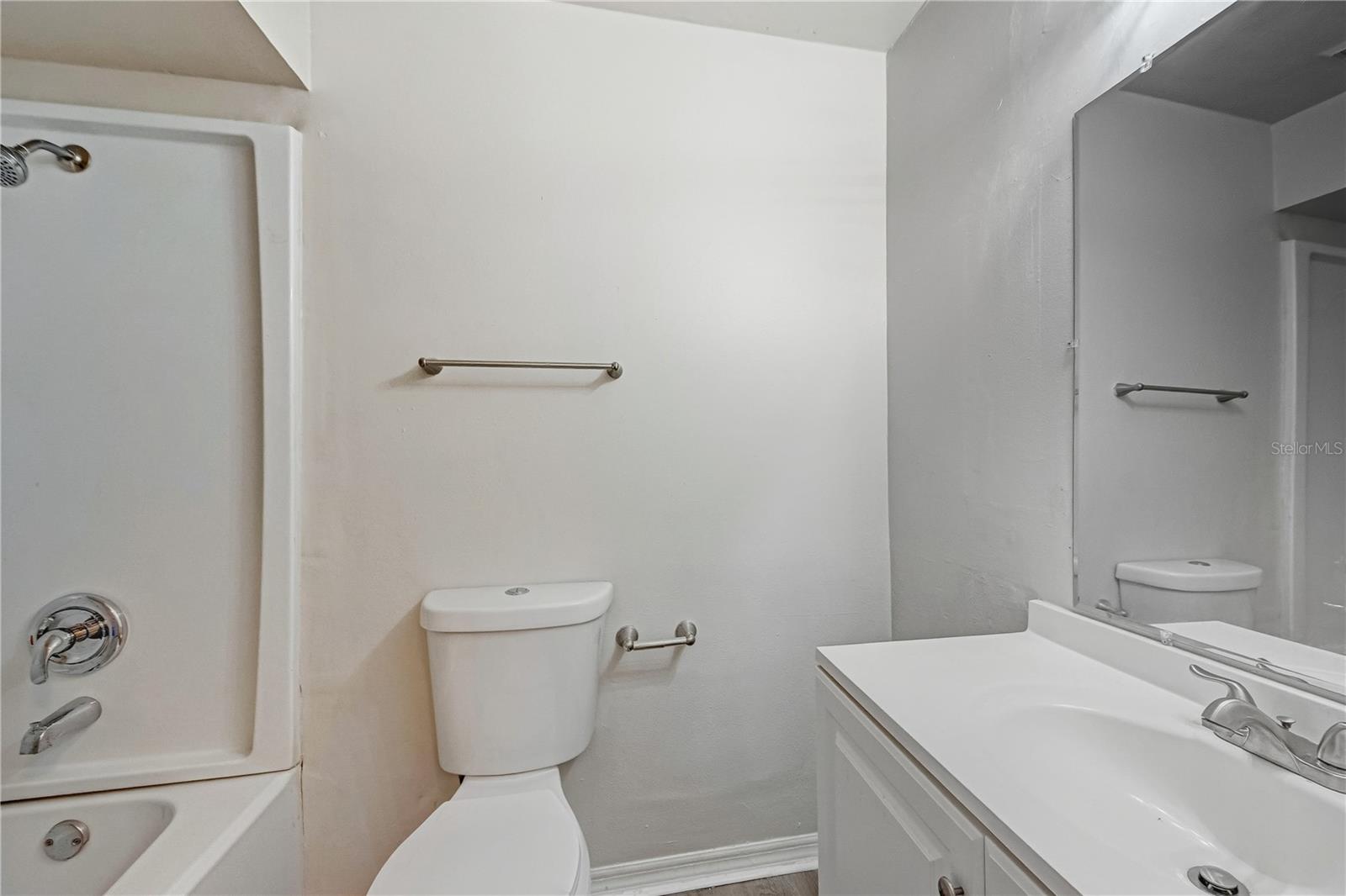 14 Cyclops Dr Property Photo 26