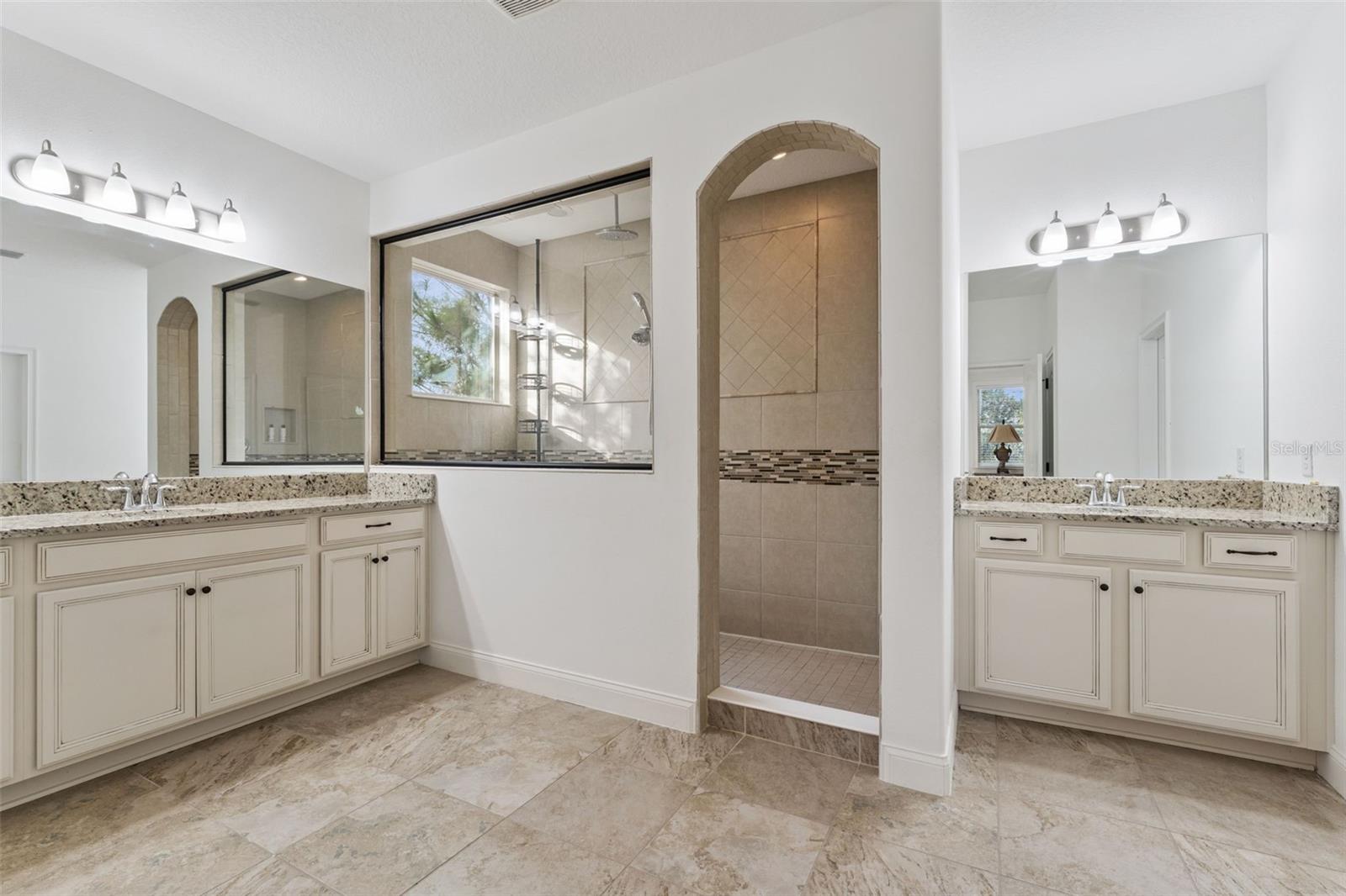 6752 Trellis Vine Loop Property Photo 13