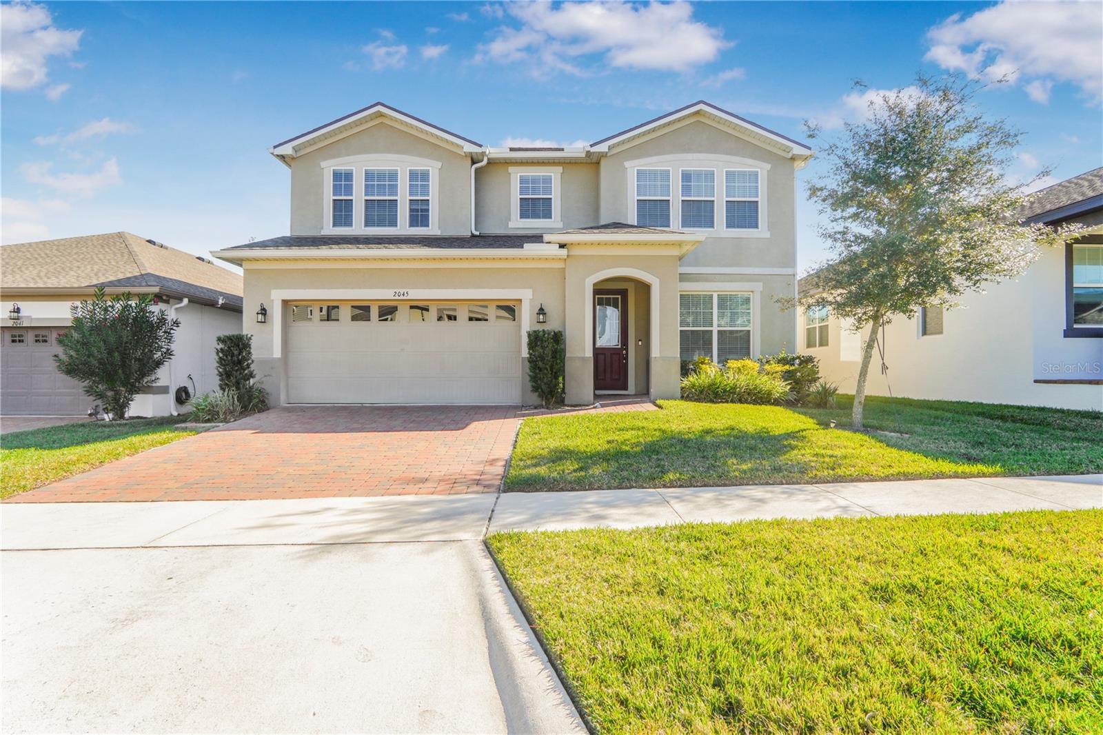 2045 Suwannee Banks St Property Photo