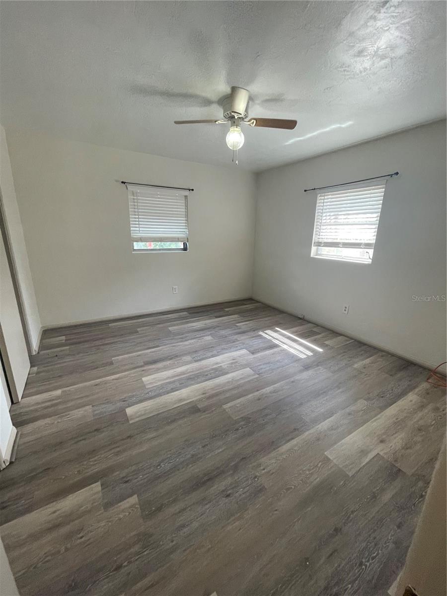 143 E South St Property Photo 9