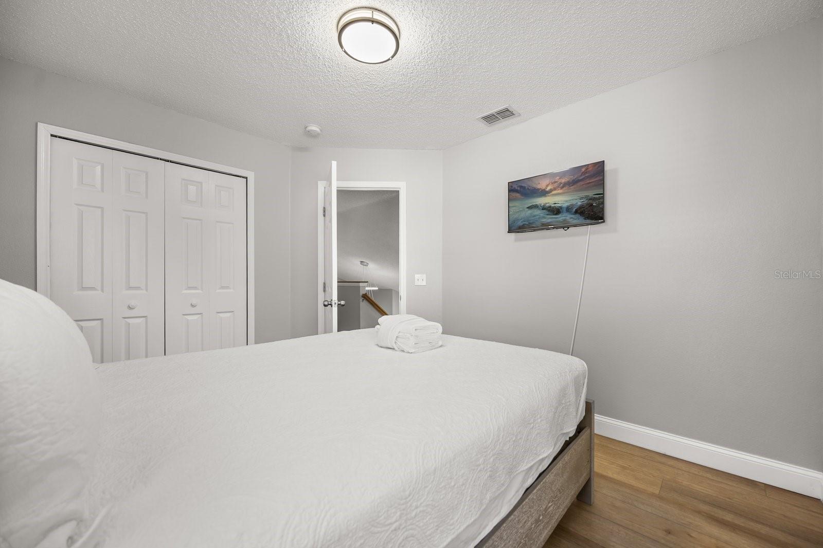 4411 White Oak Cir Property Photo 25