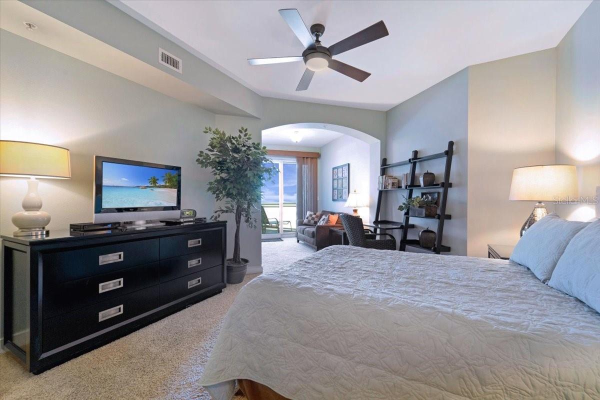 1925 S Atlantic Ave #502 Property Photo 11
