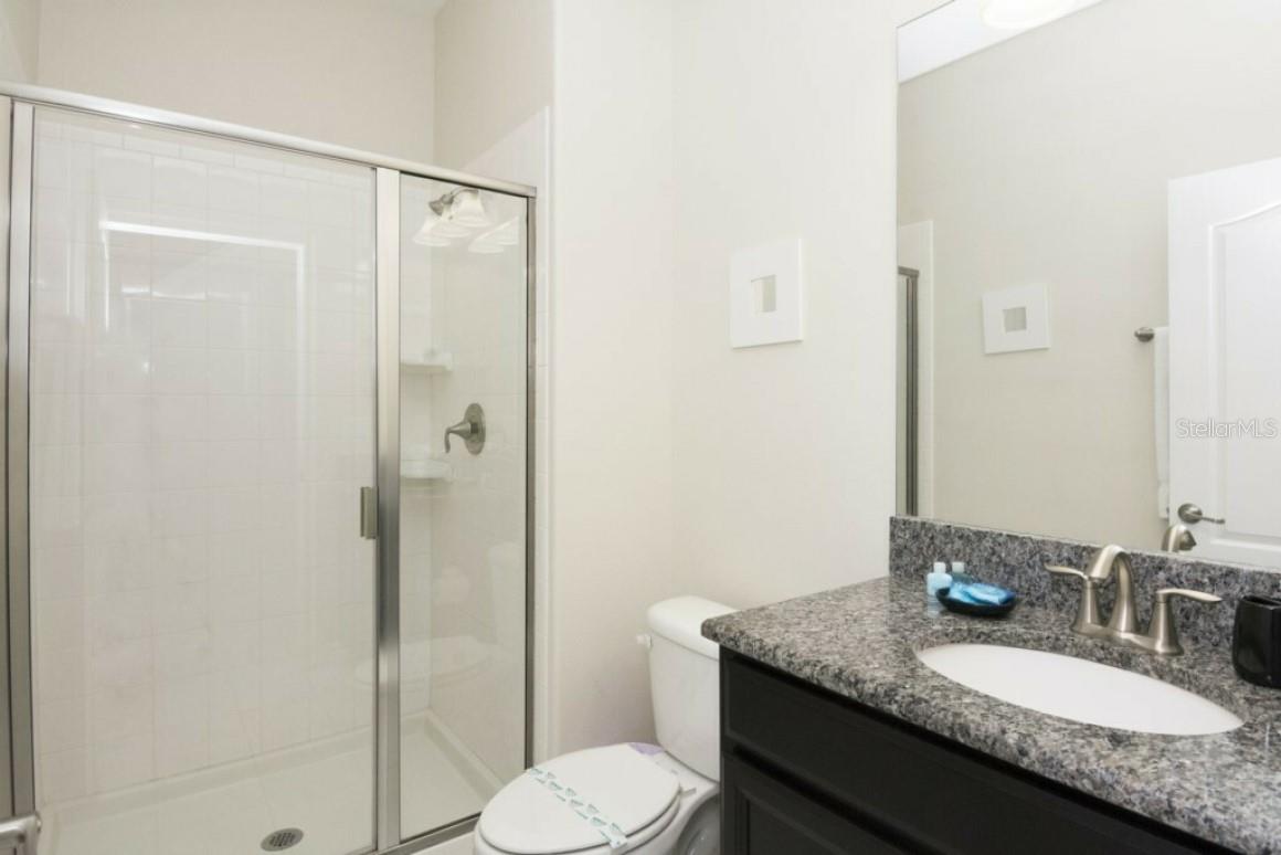 4807 Clock Tower Dr Property Photo 8