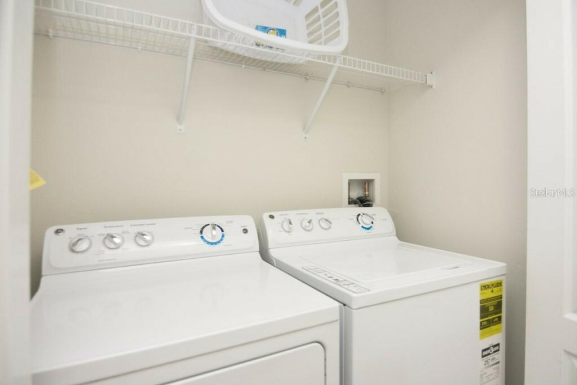 4807 Clock Tower Dr Property Photo 13