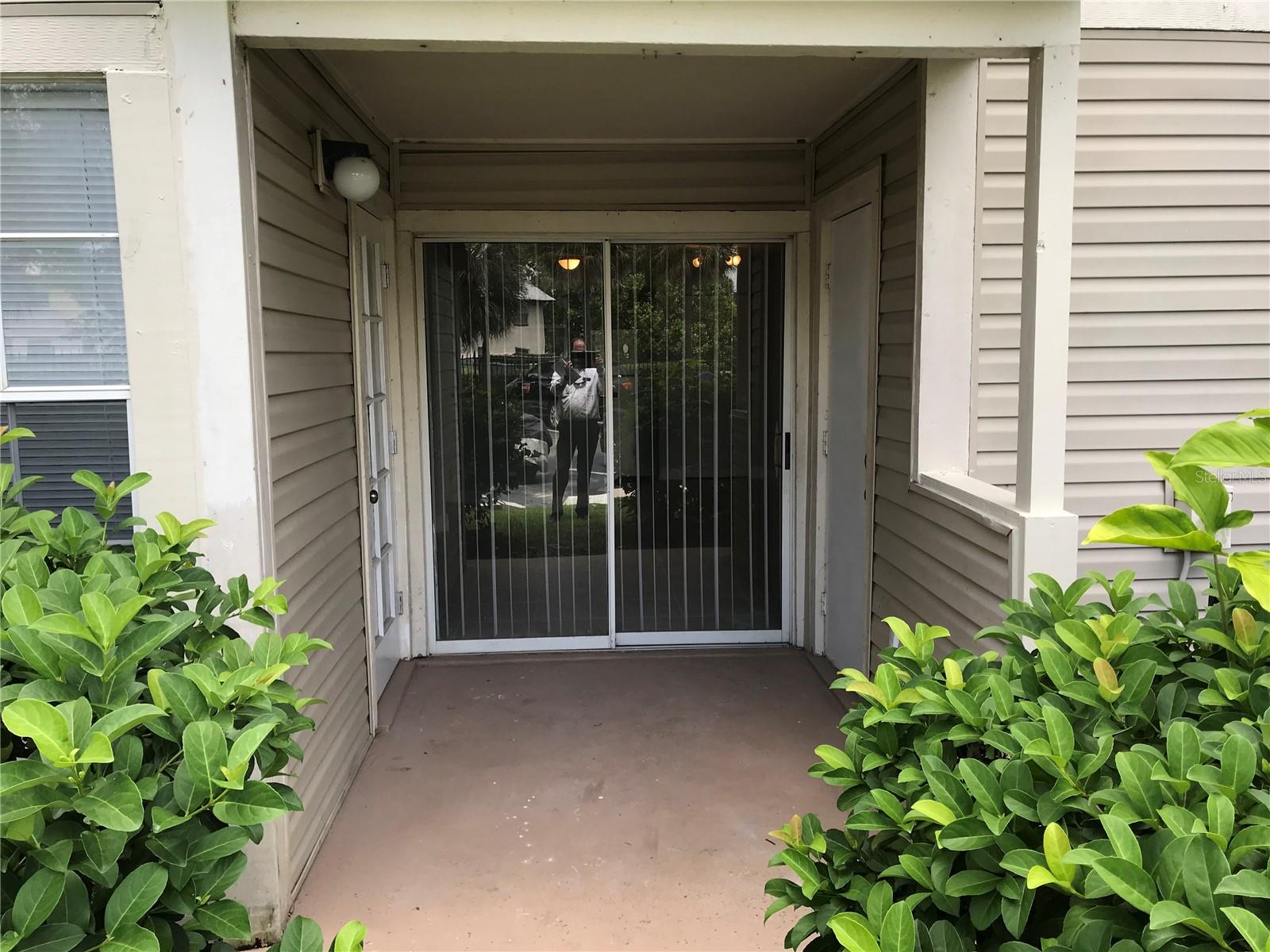 1916 Lake Atriums Cir #28 Property Photo 8