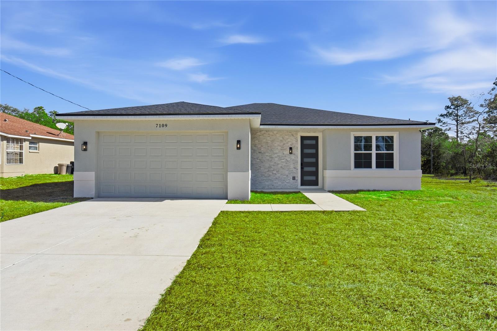 7109 N Tavoli Ter Property Photo