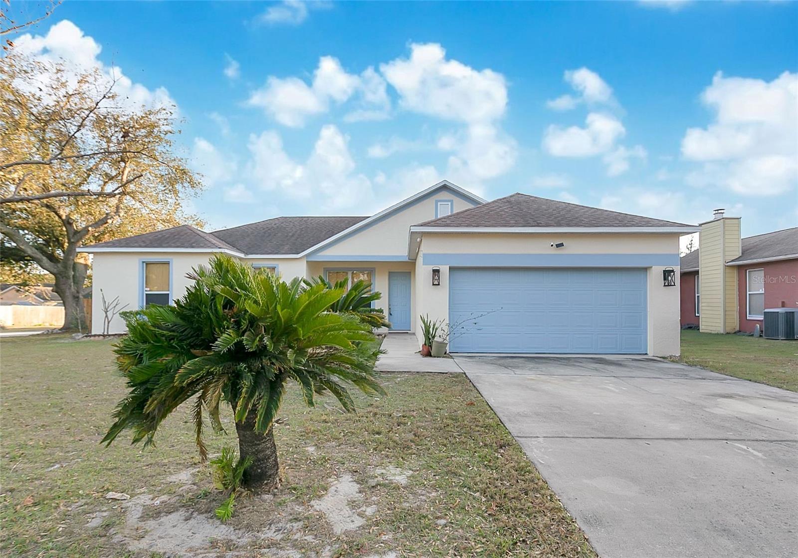 8102 Country Run Pkwy Property Photo 1