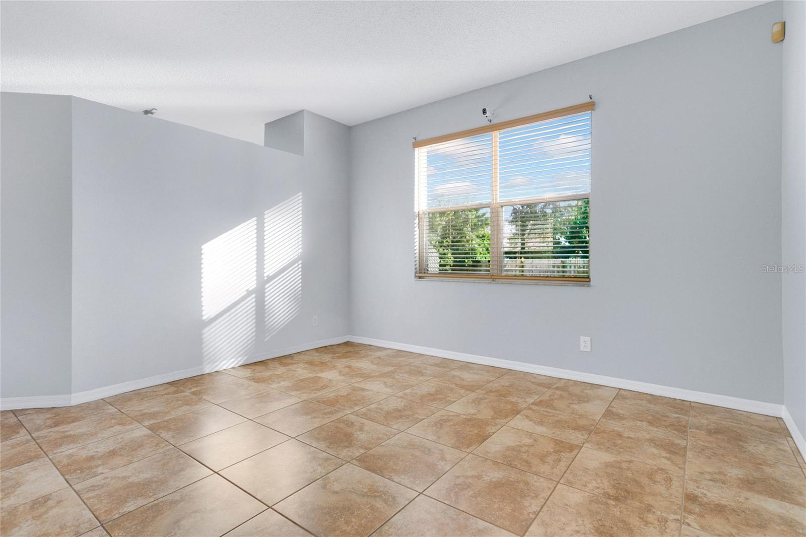8102 Country Run Pkwy Property Photo 8