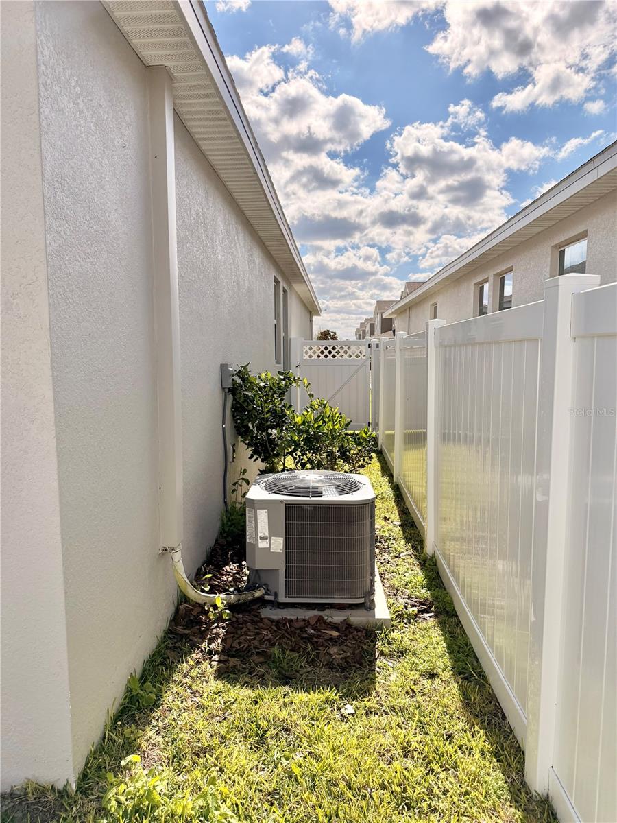 16622 Parable Way Property Photo 17