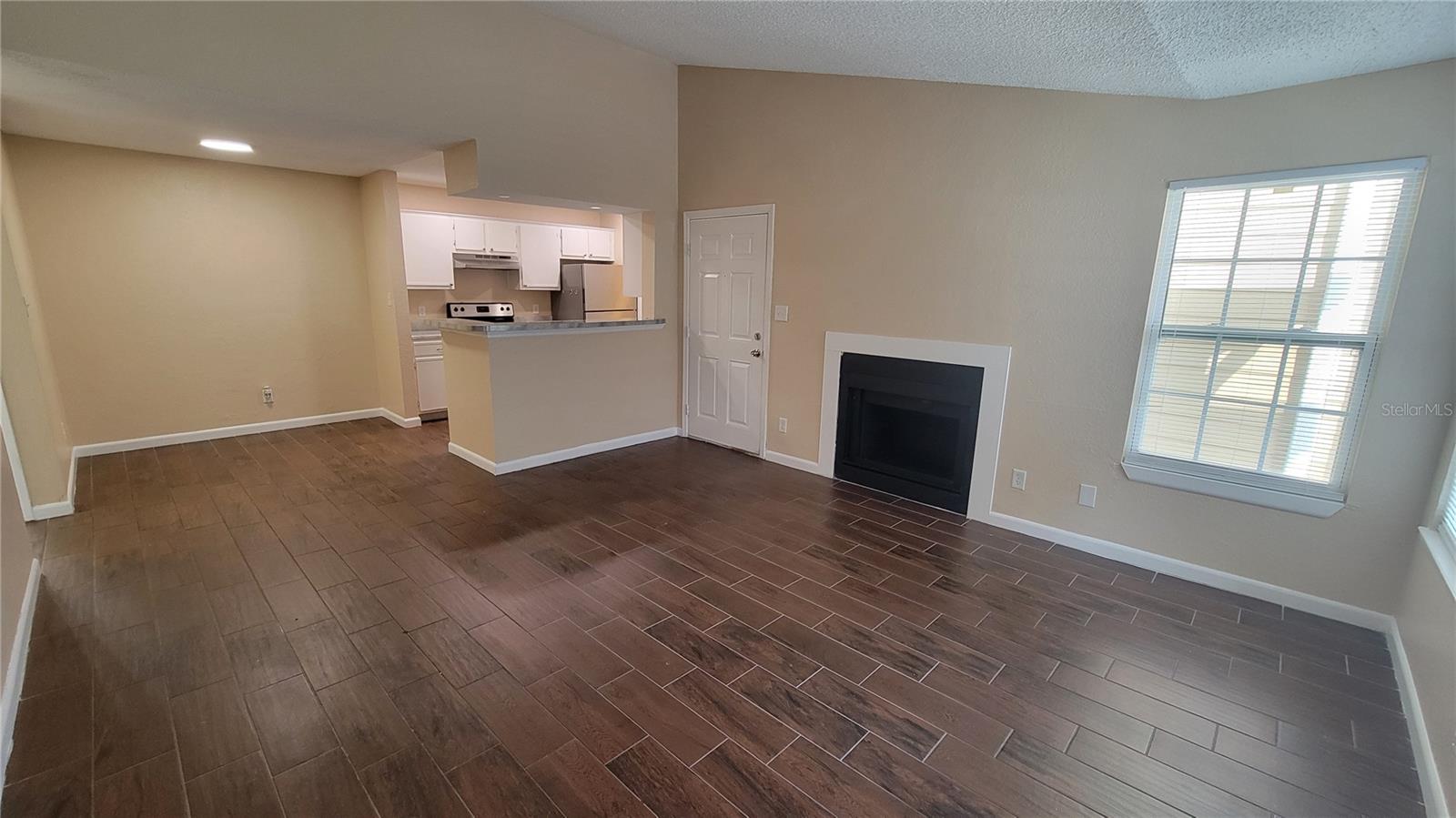 5600 Devonbriar Way #n202 Property Photo 3