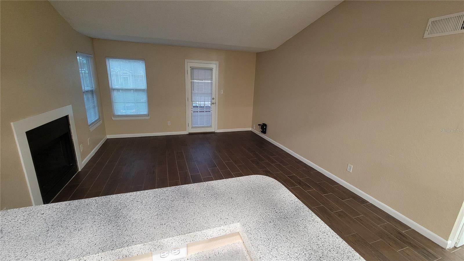 5600 Devonbriar Way #n202 Property Photo 5