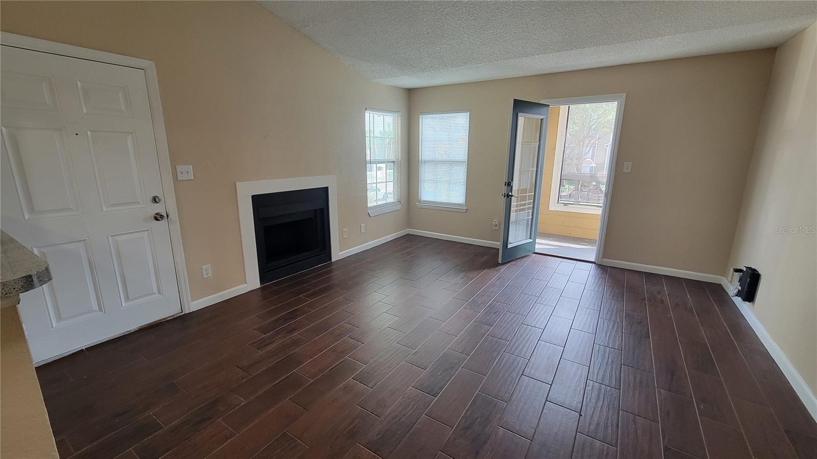 5600 Devonbriar Way #n202 Property Photo 6