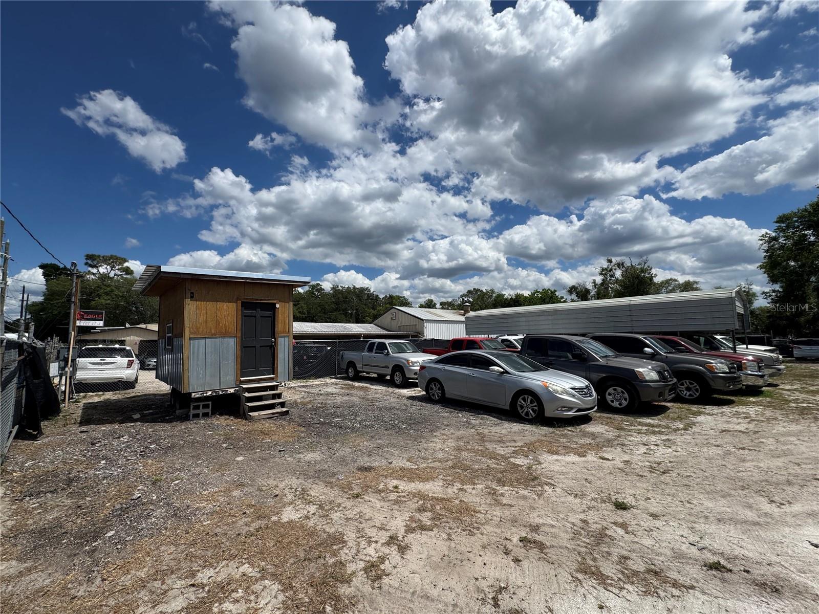 1050 NURSERY RD